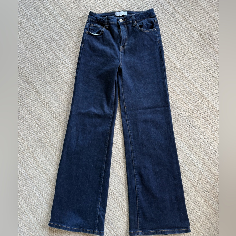 Women's Straight Leg Jeans - Dark Blue